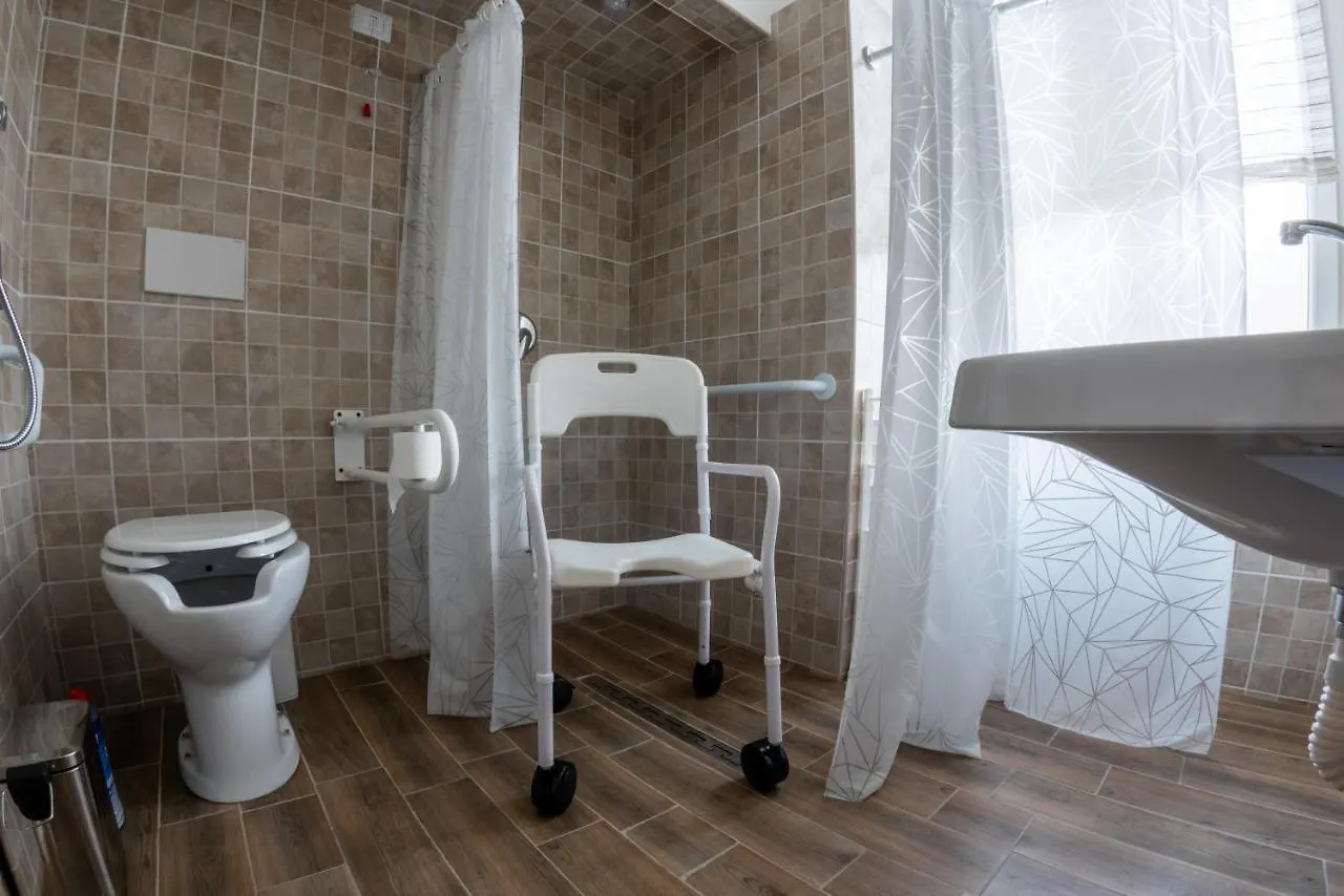 Hotel Dacia Di Bérgamo Camping